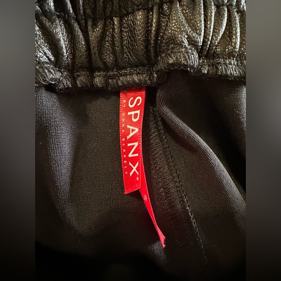 SPANX® Leather-Like Jogger black 
Size small
Like new
Style 20283R - Picture 2 of 10